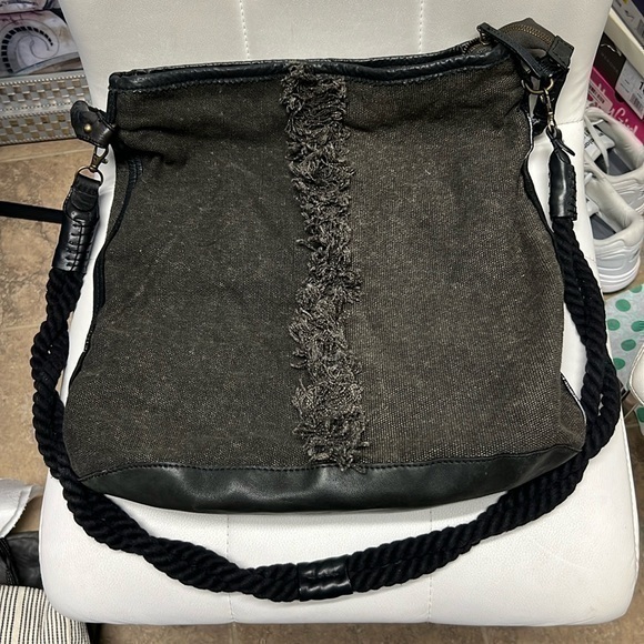 Free People Black/ Green Canvas Leather Fringe Crossbody - Picture 1 of 4